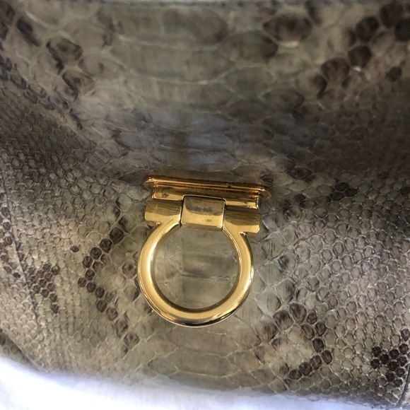 Rare Salvatore Ferragamo Sofia Python Satchel - Picture 8 of 8